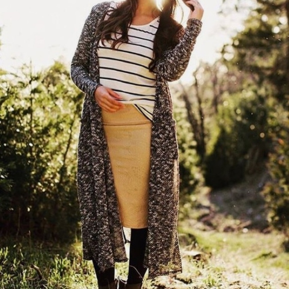 Lularoe Cassie Pencil Skirt Mustard Yellow - Picture 1 of 4